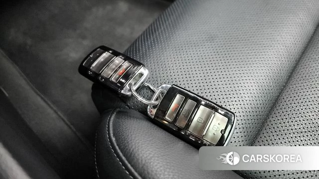 Kia Come New K7 id 4203773 из Кореи 22