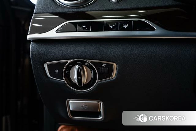 Mercedes-Benz Maybach S-class id 4216970 из Китая 22
