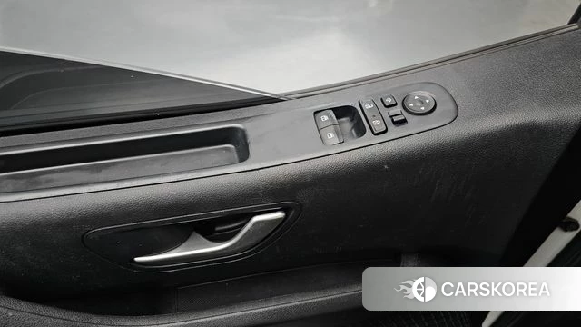 Hyundai Staria id 4676041 из Кореи 22