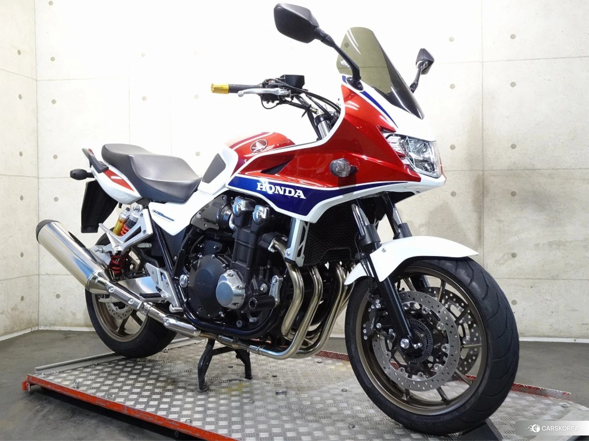 Проданный Honda CB1300SF BOLDOR ABS id 3950288 из Японии, фото 22