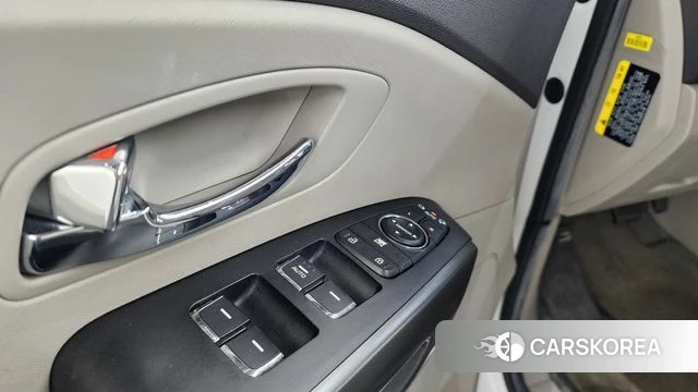 Kia All New Carnival id 4496969 из Кореи 22