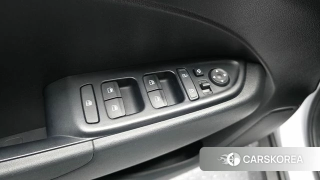 Hyundai Venue id 4397420 из Кореи 22
