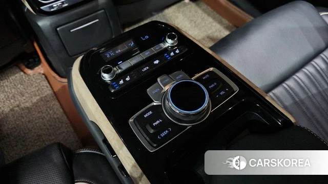 Genesis G90 id 4384467 из Кореи 22
