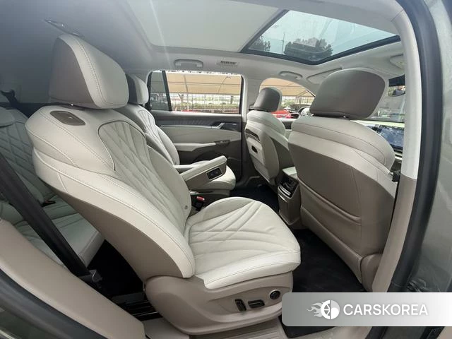 Roewe RX9 id 4242434 из Китая 22