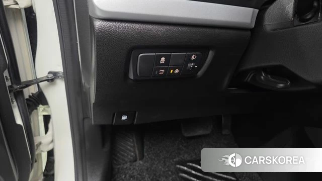 Ssangyong New Style Korando C id 4708827 из Кореи 22