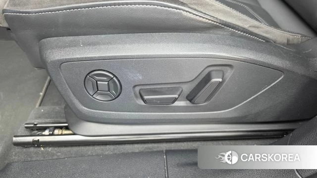 Audi Q3 (F3) id 4965663 из Кореи 22