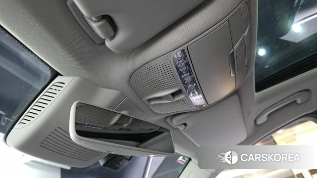Mercedes-Benz C-Class W205 id 4294954 из Кореи 22