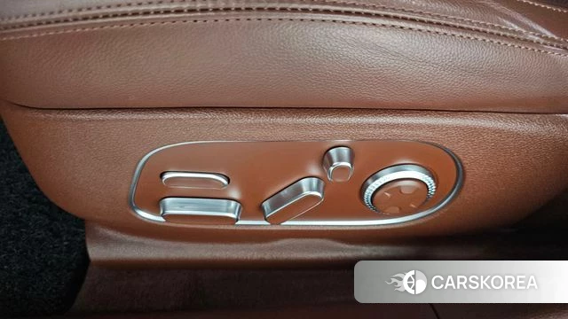 Genesis G90 (RS4) id 4422788 из Кореи 22