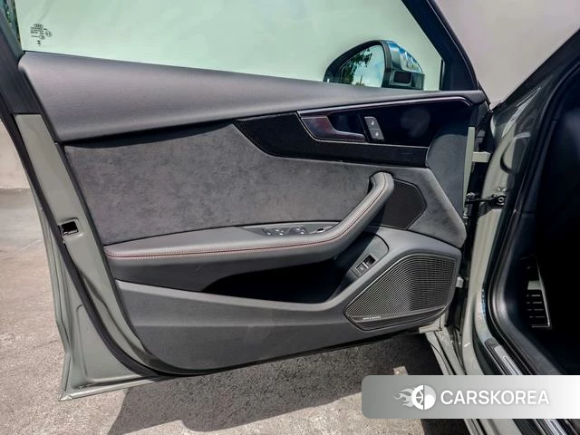 Audi S4 id 4276974 из Китая 22