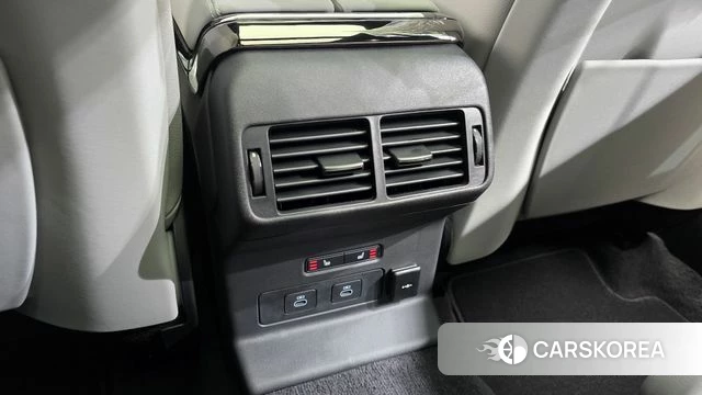 Land Rover Range Rover Velar id 4505131 из Кореи 22