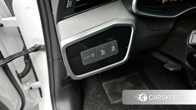 Audi A6 (C8) id 4304366 из Кореи 22
