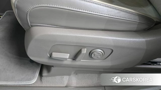 Kia Carnival 4th generation id 4187003 из Кореи 22