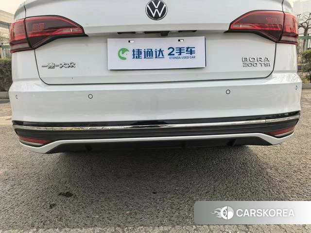Volkswagen Bora id 4272177 из Китая 22