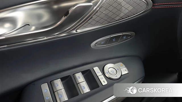 Genesis GV70 id 4692539 из Кореи 22