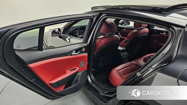 Kia Stinger id 4435278 из Кореи 22