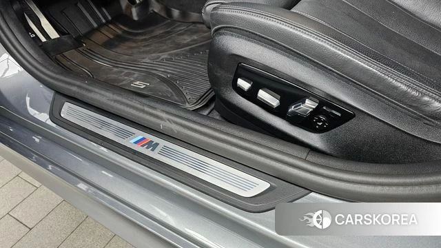 BMW 5 Series (G30) id 4935504 из Кореи 22