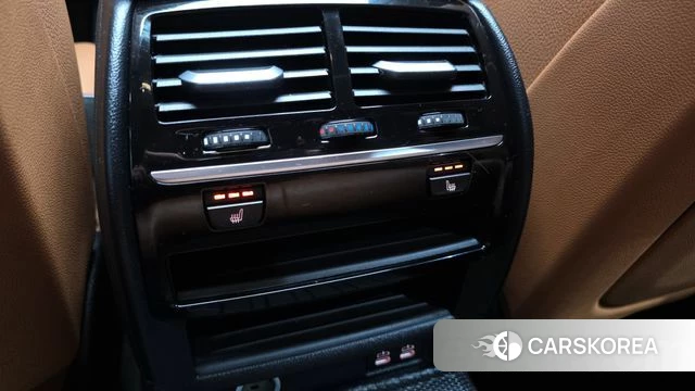 BMW 5 Series (G30) id 4397296 из Кореи 22