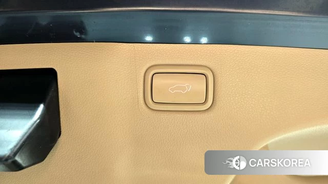Kia All New Carnival id 4311107 из Кореи 22