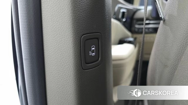 Kia Carnival 4th generation id 4592160 из Кореи 22