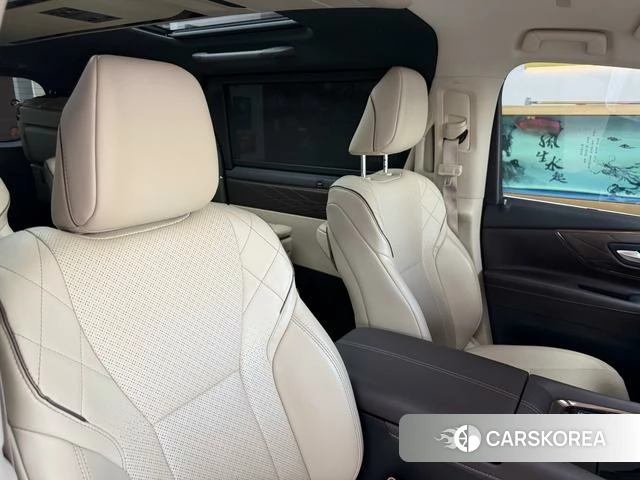 Toyota Elfa id 4257336 из Китая 22