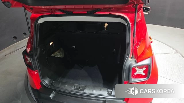 Jeep Renegade id 4573313 из Кореи 22