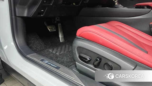 Lexus UX250h id 4618133 из Кореи 22