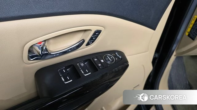 Kia The New Carnival id 4615404 из Кореи 22