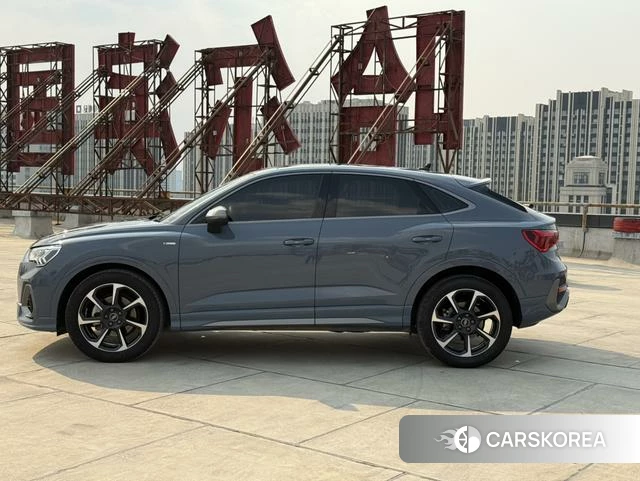 Audi Q3 Sportback id 4258591 из Китая 22