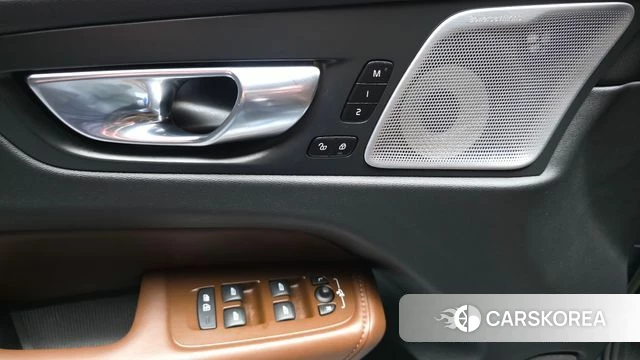 Volvo XC60 second Generation id 4506595 из Кореи 22