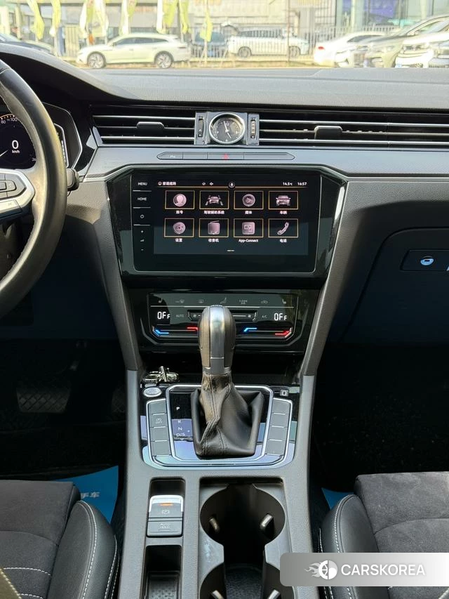 Volkswagen Magotan id 4271606 из Китая 22