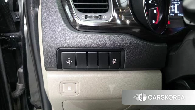 Kia The New Carnival id 4632910 из Кореи 22