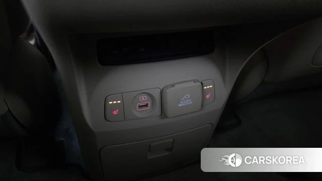 Kia The New Carnival id 4581679 из Кореи 22