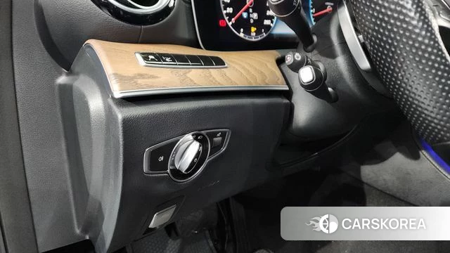 Mercedes-Benz E-Class W213 id 4605396 из Кореи 22