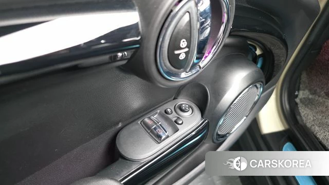 Mini Cooper S id 4727705 из Кореи 22