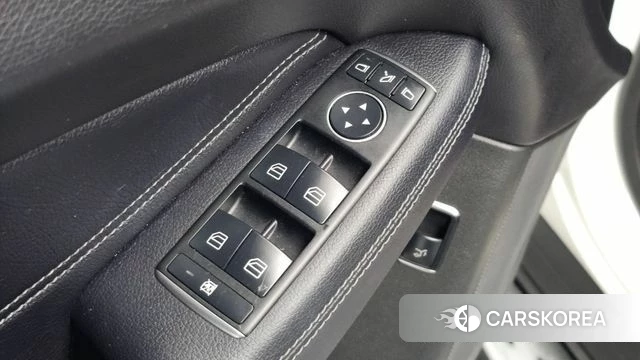 Mercedes-Benz GLE - Class W166 id 4742195 из Кореи 22
