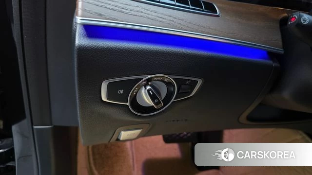 Mercedes-Benz E-Class W213 id 4895289 из Кореи 22
