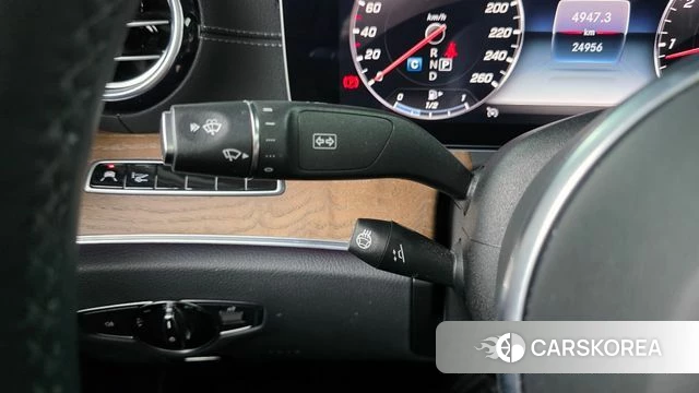 Mercedes-Benz E-Class W213 id 4196920 из Кореи 22