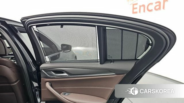 BMW 5 Series (G30) id 4774488 из Кореи 22