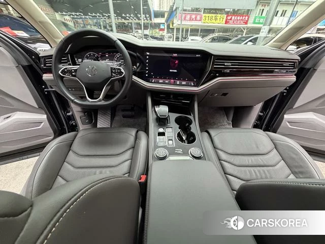 Volkswagen Touareg id 4271071 из Китая 22