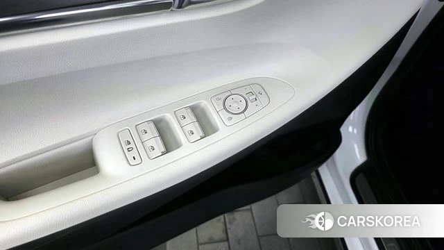 Hyundai The New Grandeur IG id 4383418 из Кореи 22
