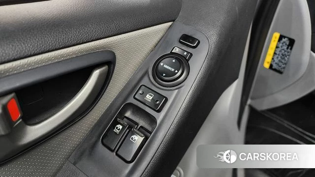Hyundai The New Grand Starex id 4525915 из Кореи 22