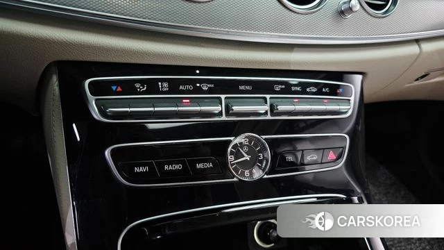 Mercedes-Benz E-Class W213 id 4557976 из Кореи 22