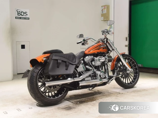 Harley-Davidson Softail Breakout FXSB CVO id 3945794 из Японии 22