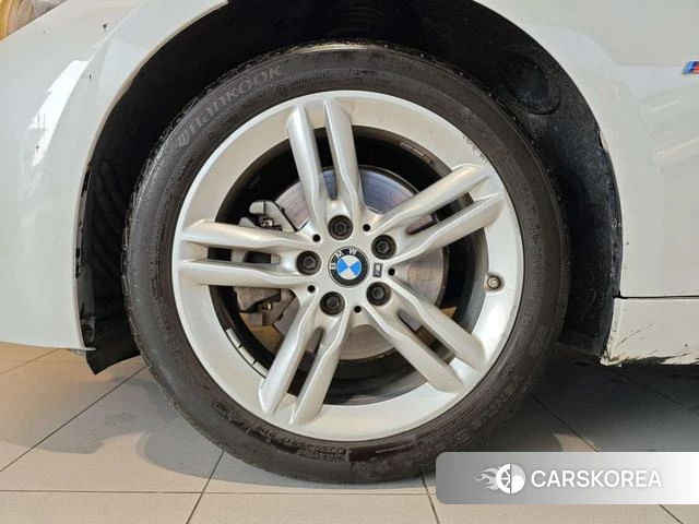 BMW 1 series id 4359428 из Китая 22