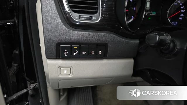 Kia The New Carnival id 4776004 из Кореи 22