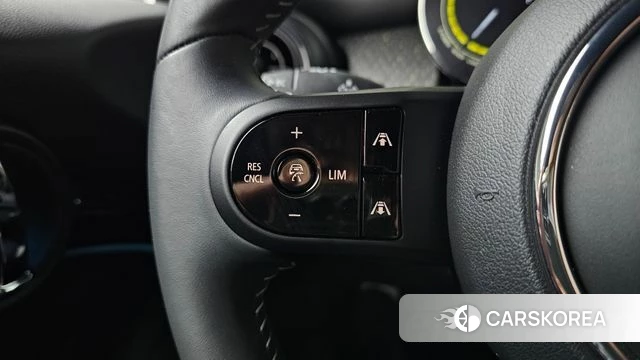 Mini Cooper Electric id 4293070 из Кореи 22