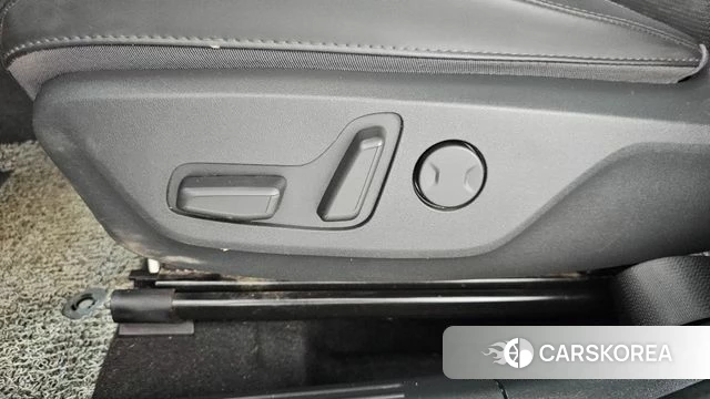 Kia Di Ol Nu Niro id 4935235 из Кореи 22