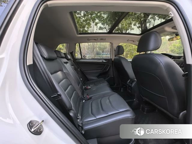 Volkswagen Tiguan L id 4277816 из Китая 22