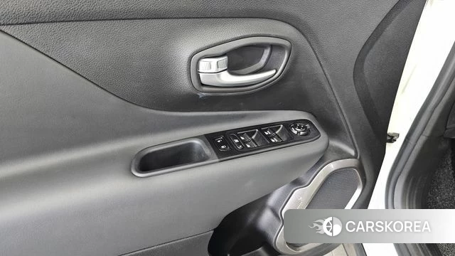 Jeep Renegade id 4444987 из Кореи 22