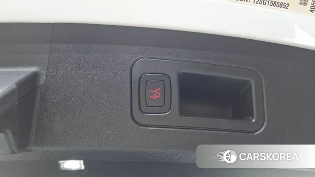 Tesla Model S id 4619721 из Кореи 22